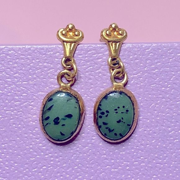 💛 Vintage 14k Yellow Gold Jade Drop Earrings - Picture 1 of 6